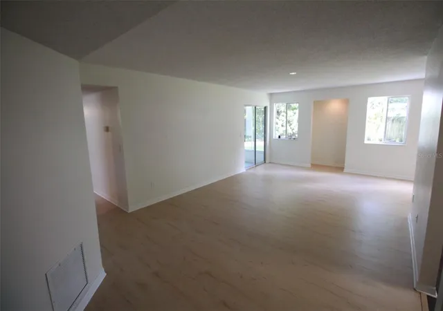 Homes for sale in Orlando, FL | 5301 White Cliff Ln #2, Orlando, FL 32812 | MLS# O6421450