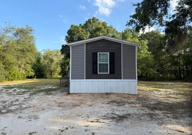 2nd image of 113 Magnolia Ave, Hawthorne, FL 32640 | MLS# GC541617