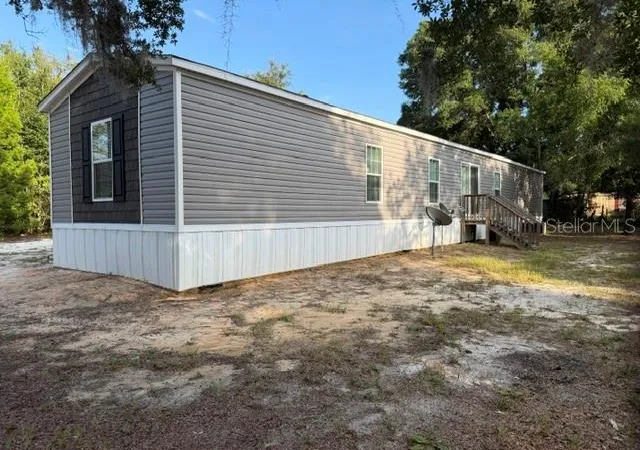 3rd image of 113 Magnolia Ave, Hawthorne, FL 32640 | MLS# GC541617