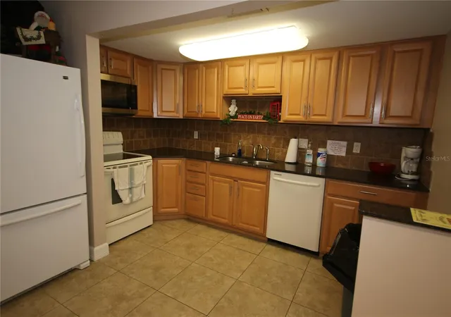 Homes for sale in St Petersburg, FL | 4880 Locust St Ne #338, St Petersburg, FL 33703 | MLS# TB8525000