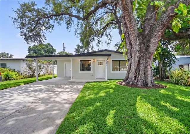 Photo 1 of Single family home for sale at 5641 92nd Terrace N, Pinellas Park, FL 33782 | MLS# TB8525007 | Listing updated on 2026-10-09