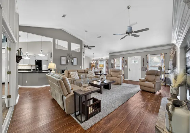 3rd image of 4823 Se 14Th St, Ocala, FL 34471 | MLS# OM727728