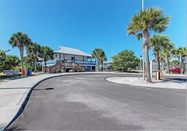 5th image of 23024 Central Ave #B, Punta Gorda, FL 33980 | MLS# A4698692