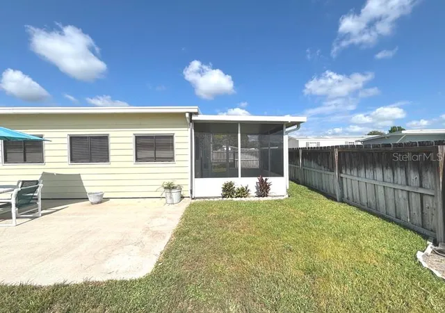 5th image of 719 Fieldstone Ave, Port Orange, FL 32129 | MLS# V4949974