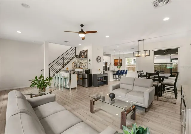 Photo 3 of Single family home for sale at 2338 S Brown Ave, Orlando, FL 32806 | MLS# G5114529 | Listing updated on 2026-07-04