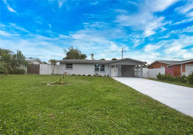 Photo 3 of Single family home for sale at 8290 Osprey Rd, Englewood, FL 34224 | MLS# C7527939 | Listing updated on 2026-10-08