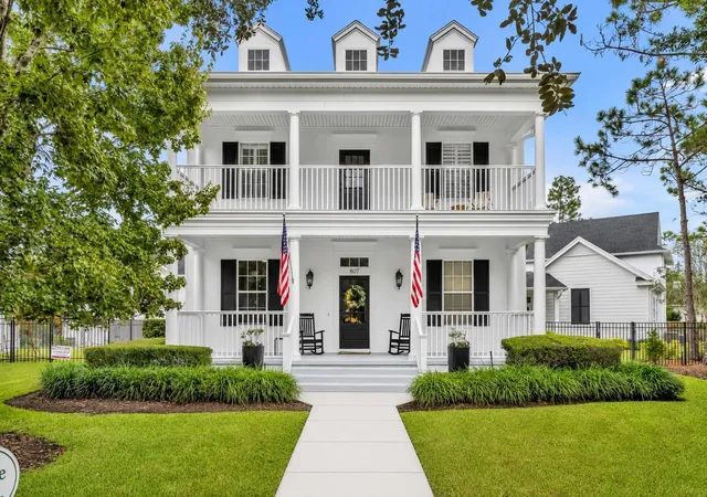 Homes for sale in Celebration, FL | 807 Oak Shadows Rd, Celebration, FL 34747 | MLS# O6421489