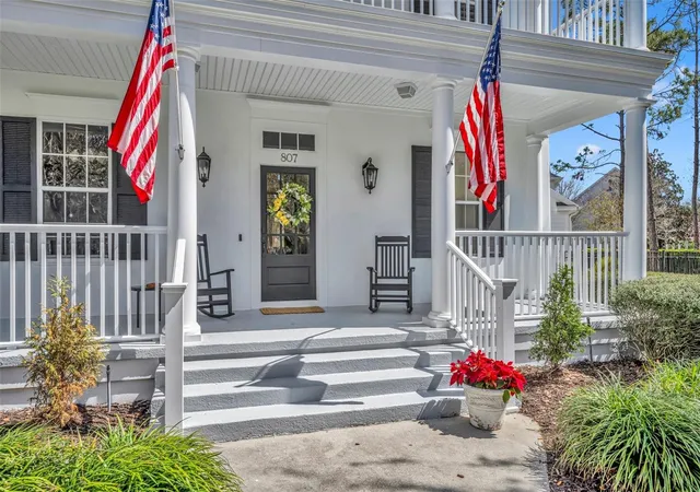 Homes for sale in Celebration, FL | 807 Oak Shadows Rd, Celebration, FL 34747 | MLS# O6421489