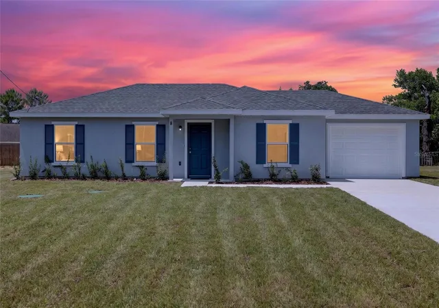 Photo 2 of Single family home for sale at 8 Oak Cir Tr, Ocala, FL 34472 | MLS# OM727738 | Listing updated on 2026-07-02