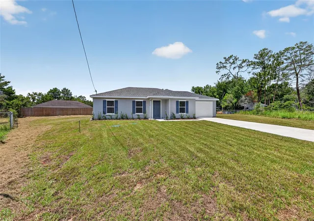 Photo 2 of Single family home for sale at 8 Oak Cir Tr, Ocala, FL 34472 | MLS# OM727738 | Listing updated on 2026-07-02