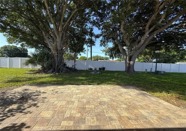 2nd image of 5420 Palm Crest Ct N, Pinellas Park, FL 33782 | MLS# TB8525037