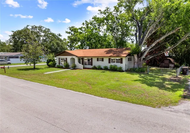 Photo 2 of Single family home for sale at 1501 Virginia Ave, Saint Cloud, FL 34769 | MLS# S5152853 | Listing updated on 2026-09-03