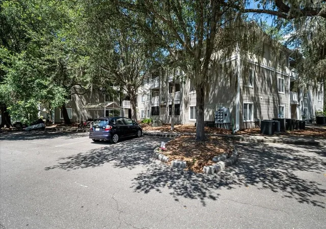 Photo 2 of Condo for sale at 4000 Sw 23rd Street #4-305, Gainesville, FL 32608 | MLS# GC541620 | Listing updated on 2026-07-29