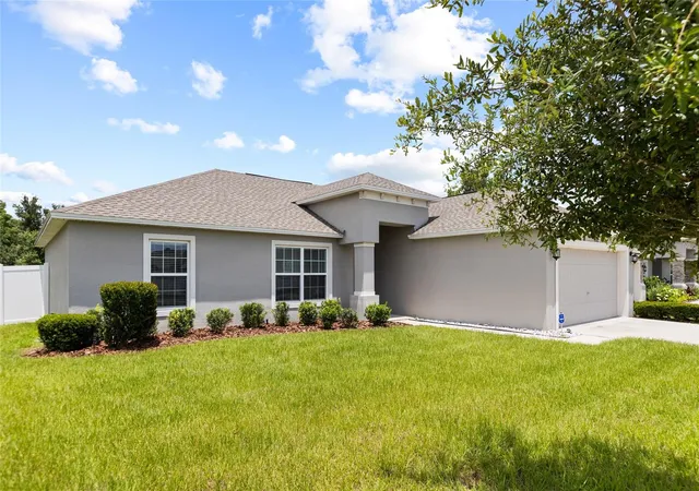 Photo 3 of Sale Pending at 4582 Penkert Pl, Lakeland, FL 33811 | MLS# L4963201 | Listing updated on 2026-08-27