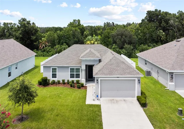 Photo 3 of Sale Pending at 4582 Penkert Pl, Lakeland, FL 33811 | MLS# L4963201 | Listing updated on 2026-08-27