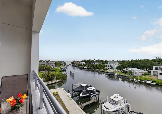 2nd image of 1709 N Tamiami Trl #505, Sarasota, FL 34234 | MLS# A4698705
