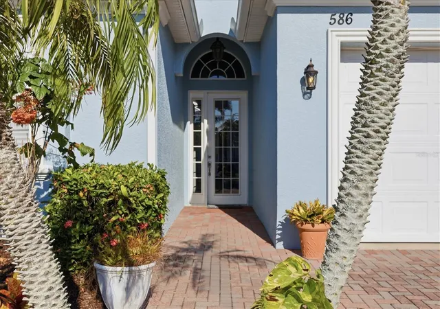 5th image of 586 Eden Dr, Englewood, FL 34223 | MLS# D6147957