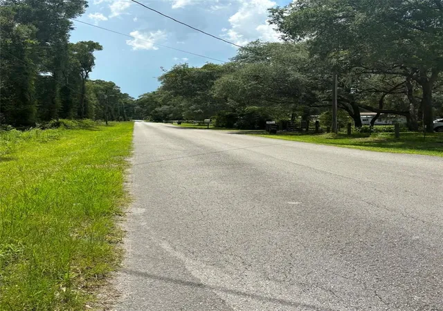 Photo 3 of Land for sale at 0000 Nw 166th Street, Trenton, FL 32693 | MLS# GC541621 | Listing updated on 2026-09-02