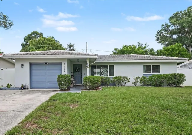 5th image of 2334 Tudor Ln, Clearwater, FL 33763 | MLS# TB8525047