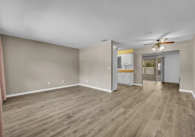 Photo 4 of Single family home for sale at 1105 N Parsons Ave, Brandon, FL 33510 | MLS# TB8525050 | Listing updated on 2026-10-14