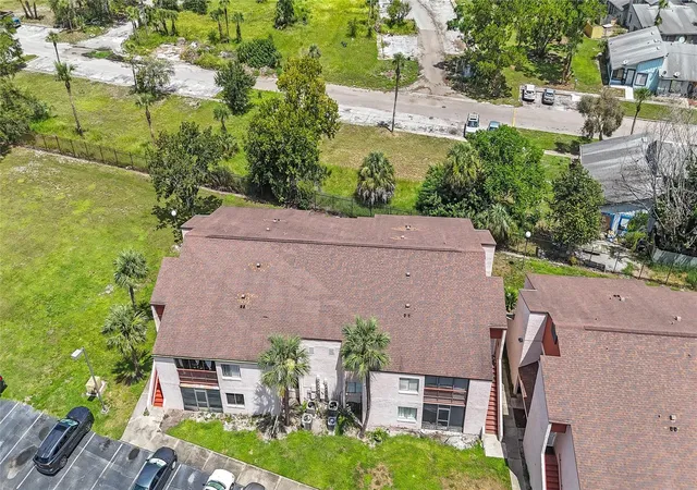 Photo 1 of Condo for sale at 2485 Lakeway Branch Dr #2105, Orlando, FL 32839 | MLS# O6421509 | Listing updated on 2026-08-14