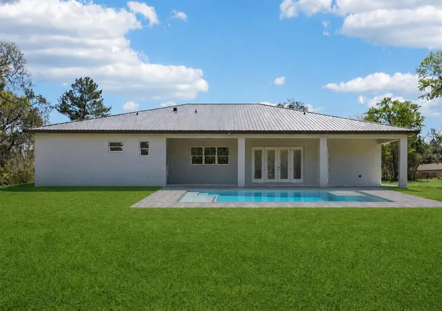 43rd image of 1623 Magnolia Ave, Deland, FL 32724 | MLS# V4949978