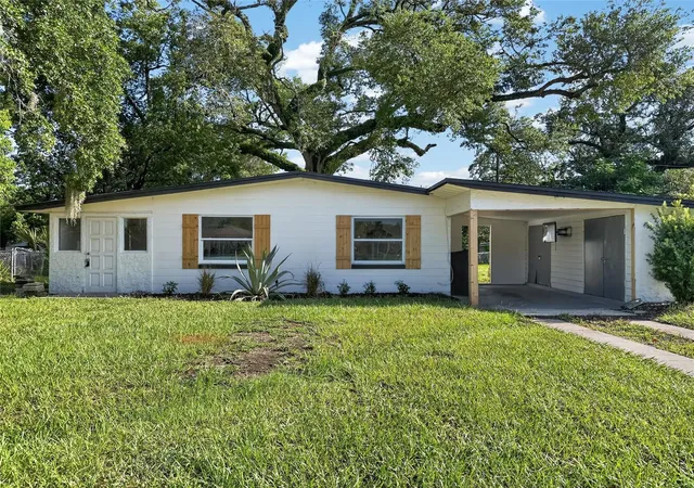 Homes for sale in Orlando, FL | 3911 Lake Margaret Dr, Orlando, FL 32812 | MLS# S5152858