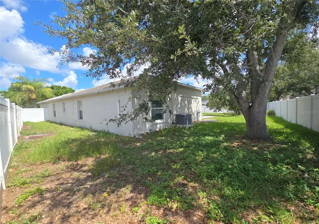 Homes for sale in Valrico, FL | 4106 Balington Dr, Valrico, FL 33596 | MLS# TB8525099