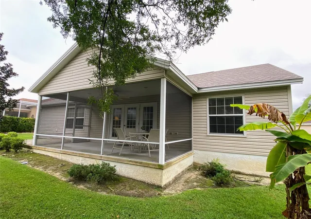 28th image of 2530 Saffron Ln, The Villages, FL 32162 | MLS# O6421548