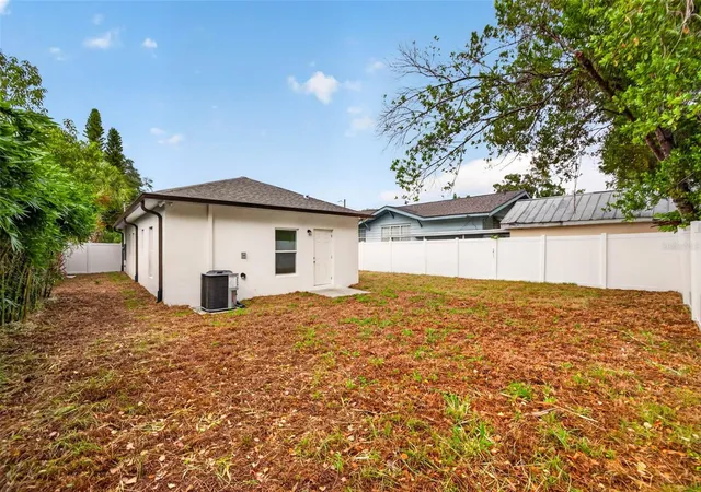 Photo 19 of Single family home for sale at 3420 N 10th Street, Tampa, FL 33605 | MLS# TB8525121 | Listing updated on 2026-09-07