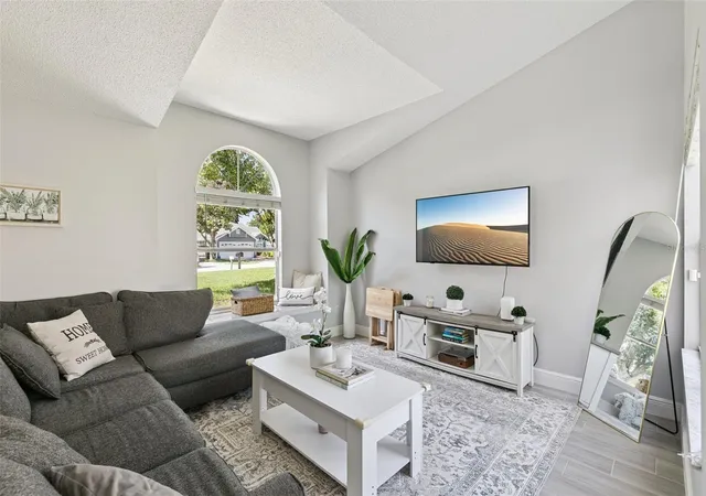 Photo 2 of Single family home for sale at 7503 Pacific Hts Cir, Orlando, FL 32835 | MLS# O6421565 | Listing updated on 2026-08-23