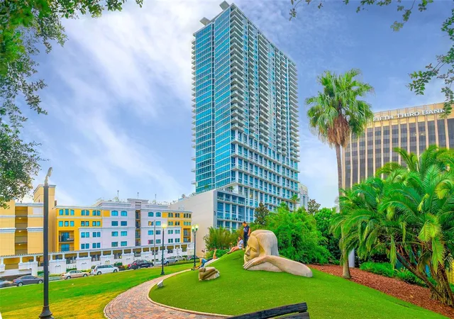 1st image of 150 E Robinson St #1810, Orlando, FL 32801 | MLS# O6421566