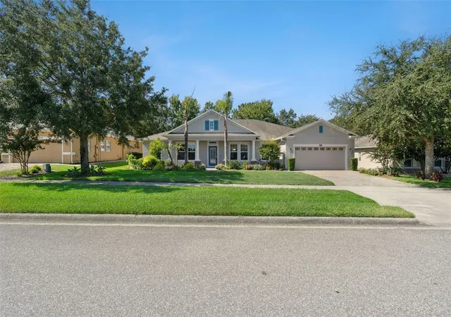 Photo 4 of Single family home for sale at 1041 Harmony Ln, Clermont, FL 34711 | MLS# G5114544 | Listing updated on 2026-10-10