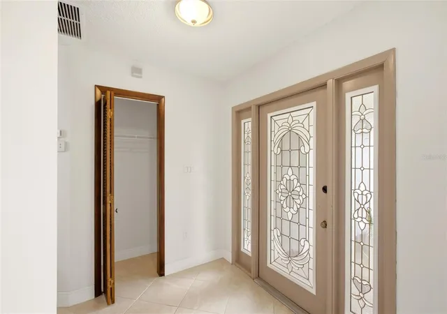 4th image of 454 Monaco Dr, Punta Gorda, FL 33950 | MLS# C7527953
