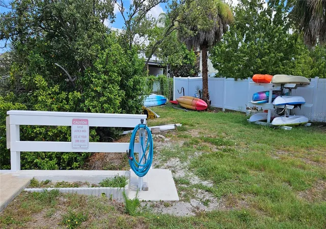 2nd image of 4805 Alt 19, PALM HARBOR, FL 34683