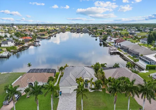 Homes for sale in Cape Coral, FL | 4227 Nw 28th St, Cape Coral, FL 33993 | MLS# N6144900