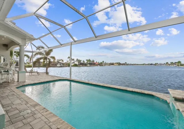 Homes for sale in Cape Coral, FL | 4227 Nw 28th St, Cape Coral, FL 33993 | MLS# N6144900