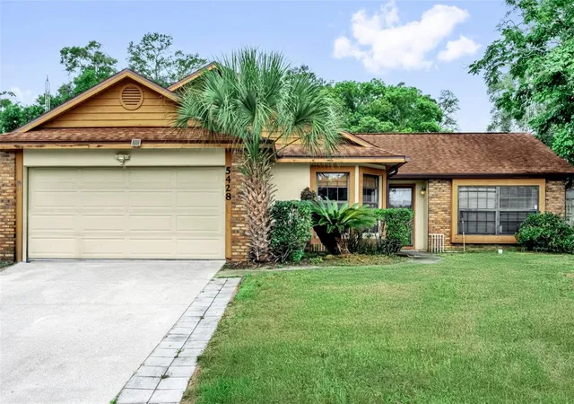 Photo 1 of Single family home for sale at 5428 Lighthouse Rd, Orlando, FL 32808 | MLS# OM727765 | Listing updated on 2026-10-20
