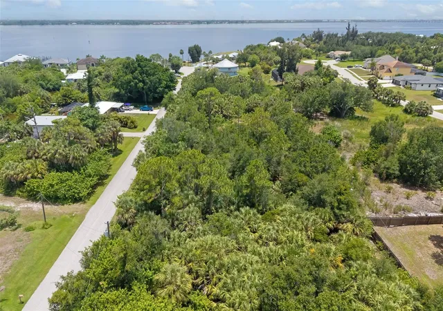Photo 4 of Land for sale at 186 Northshore Ter, Punta Gorda, FL 33980 | MLS# A4698750 | Listing updated on 2026-08-04