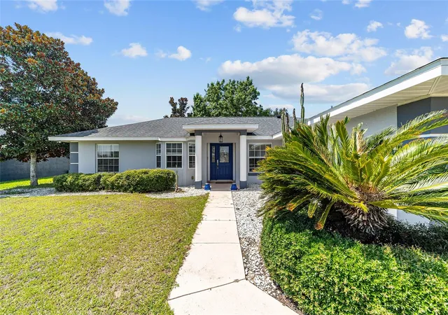 5th image of 6880 Se 103Rd Pl, Belleview, FL 34420 | MLS# OM727768