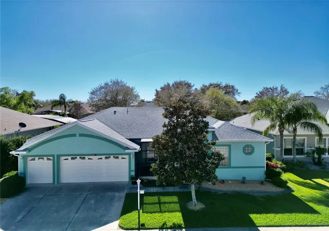 Photo 1 of Sale Pending at 25517 Laurel Valley Rd, Leesburg, FL 34748 | MLS# G5114559 | Listing updated on 2026-10-21