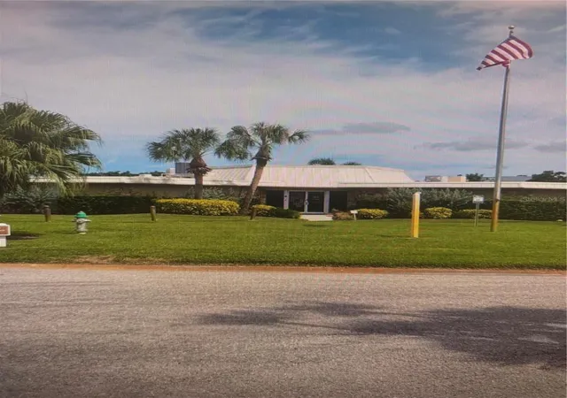 2nd image of 4210 Ironwood Cir #404J, Bradenton, FL 34209 | MLS# A4698759