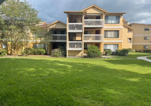 2nd image of 1550 S Belcher Rd #324, Clearwater, FL 33764 | MLS# TB8525215