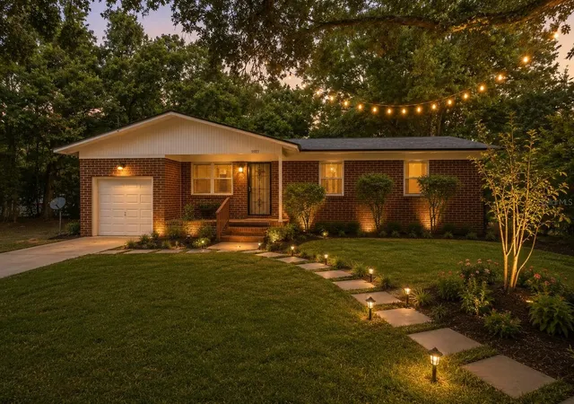 1st image of 5557 Cleveland Rd, Jacksonville, FL 32209 | MLS# TB8525222