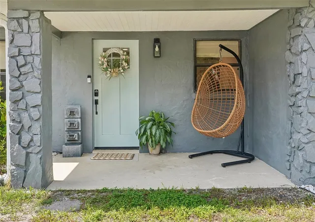 Homes for sale in Tampa, FL | 2934 W Ellis Dr, Tampa, FL 33611 | MLS# TB8525227