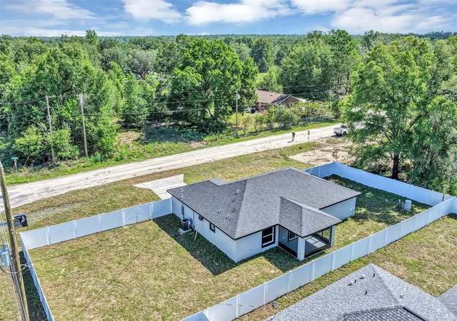 Homes for sale in Dunnellon, FL | 10415 Sw 14oth Ave, Dunnellon, FL 34432 | MLS# OM727778