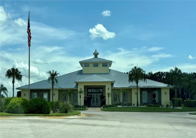 5th image of 2884 Wood Duck Dr, Polk City, FL 33868 | MLS# L4963214