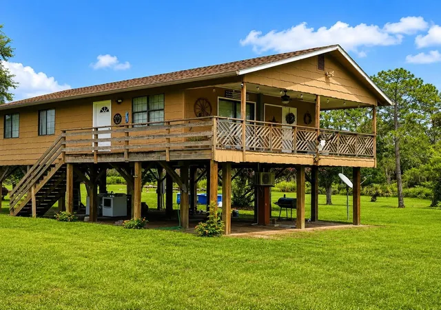 2nd image of 988 Fazzini Dr, Frostproof, FL 33843 | MLS# K4903611