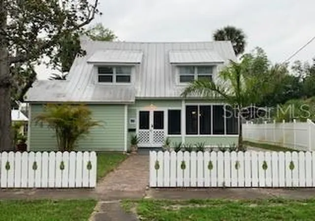 Photo 1 of House for sale at 305 Mary Ave, New Smyrna Beach, FL 32168 | MLS# NS1088634 | Listing updated on 2026-09-06