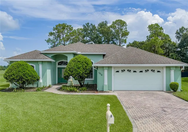3rd image of 1814 Sandhill Ln, Winter Haven, FL 33884 | MLS# L4963215